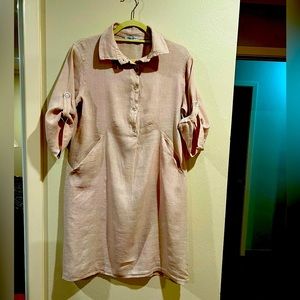 Relaxed Collared Midi Dress in Light Blush - Unbranded